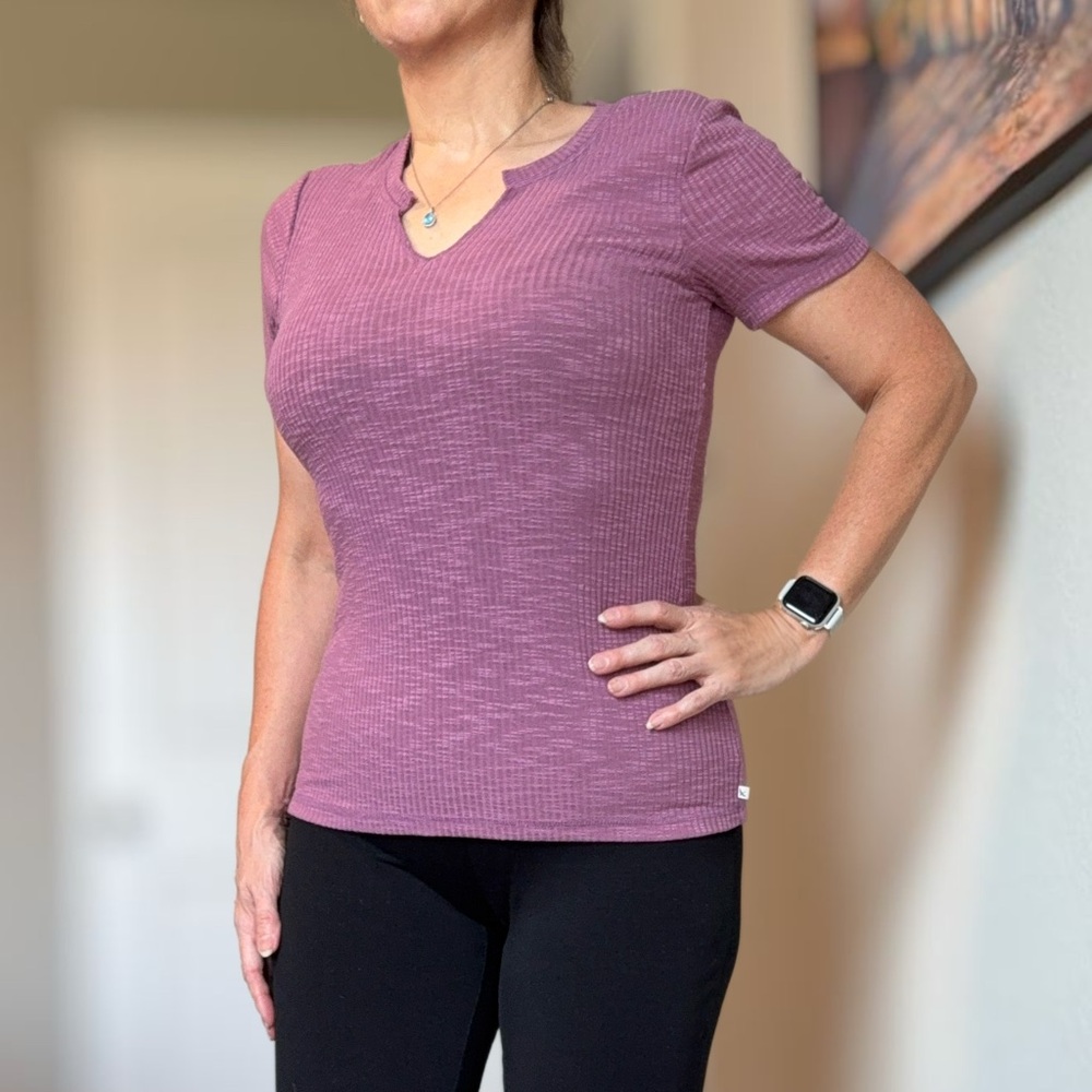 Eddie Bauer Mauve Short Sleeve Top